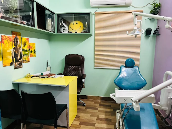 MK Dental Clinic modern treatment room